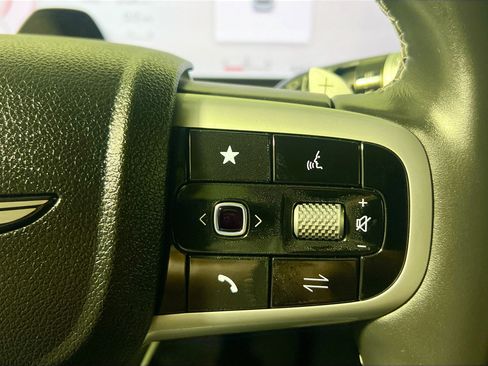 Used 2026 Genesis GV70 2.5T image 19