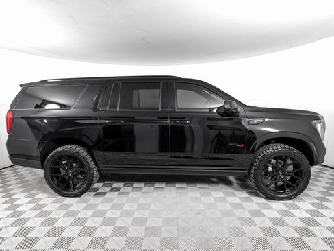 Used 2026 GMC Yukon XL AT4 Ultimate image 5