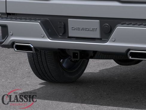 New 2026 Chevrolet Silverado 1500 High Country AWD/4WD image 16