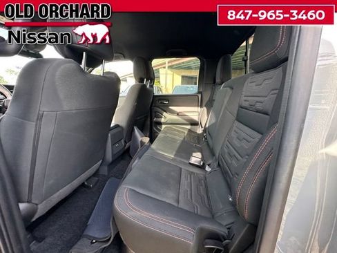 Used 2025 Nissan Frontier PRO-4X AWD/4WD image 13