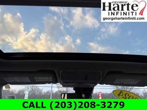 Used 2024 Nissan Frontier SL w/ Technology Package image 16