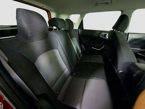 Used 2025 Kia Soul LX w/ LX Technology Package FWD image 26