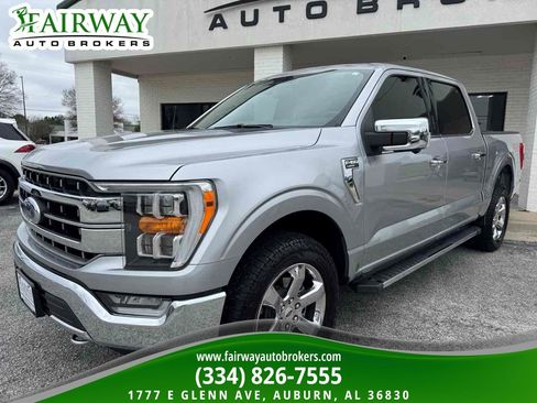 Used 2021 Ford F150 Lariat image 2