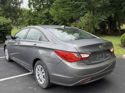 Used 2012 Hyundai Sonata GLS FWD image 7