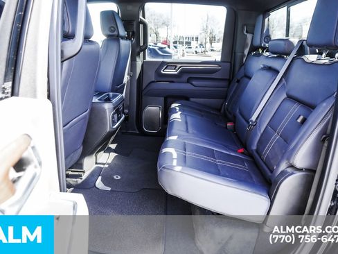 Used 2024 Chevrolet Silverado 3500 High Country image 24