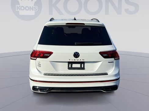 Used 2024 Volkswagen Tiguan SE R-Line image 5