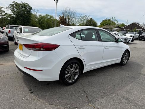 Used 2018 Hyundai Elantra SEL image 8