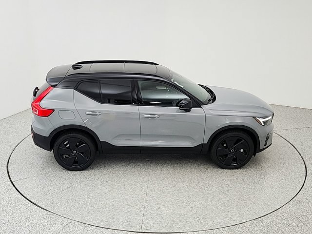New 2026 Volvo XC40 B5 Ultra w/ Protection Package Premier AWD/4WD image 16