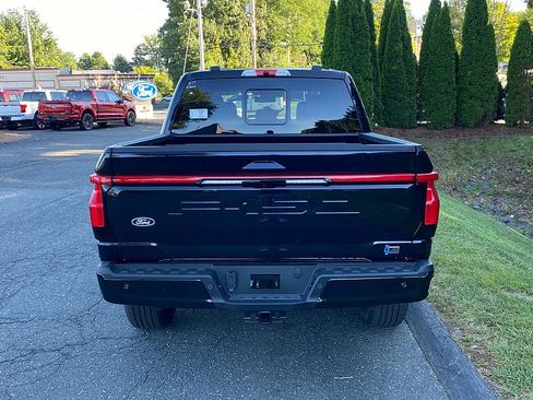 New 2025 Ford F150 Lightning Lariat image 15
