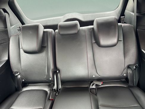 Used 2024 Honda Odyssey Sport image 12