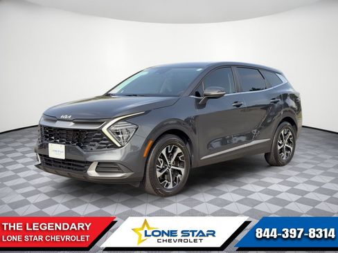 Used 2024 Kia Sportage EX FWD image 1