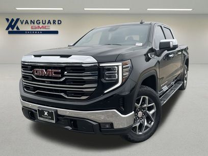 New 2025 GMC Sierra 1500 SLT