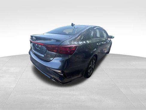 Used 2019 Kia Forte LXS FWD image 7