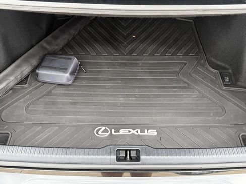 Used 2022 Lexus IS 300 AWD w/ Premium Package image 32