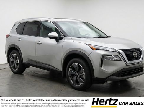 Used 2025 Nissan Rogue SV FWD image 1