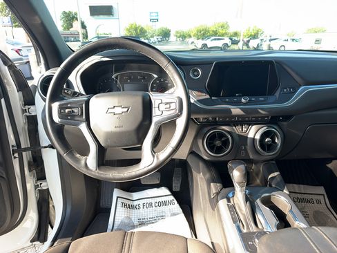 Used 2019 Chevrolet Blazer LT FWD image 14
