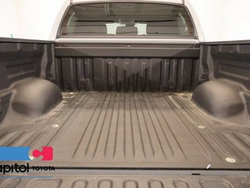 Used 2021 Toyota Tundra SR5 w/ SR5 Upgrade Package AWD/4WD image 25