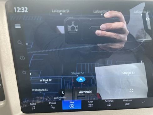 Used 2025 Ford Bronco Outer Banks AWD/4WD image 25