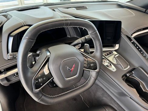 Used 2023 Chevrolet Corvette Stingray Preferred Conv w/ Z51 Performance Package RWD image 13
