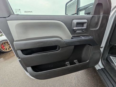 Used 2018 Chevrolet Silverado 2500 W/T w/ WT Convenience Package image 18