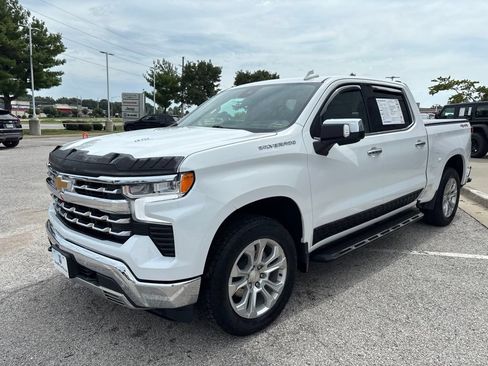 Used 2024 Chevrolet Silverado 1500 LTZ w/ Technology Package AWD/4WD image 4