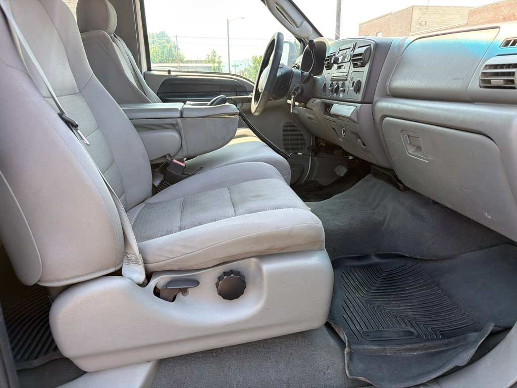 Used 2005 Ford F250 4x4 SuperCab Super Duty image 8