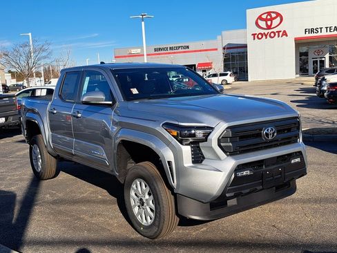 New 2026 Toyota Tacoma SR5 image 4