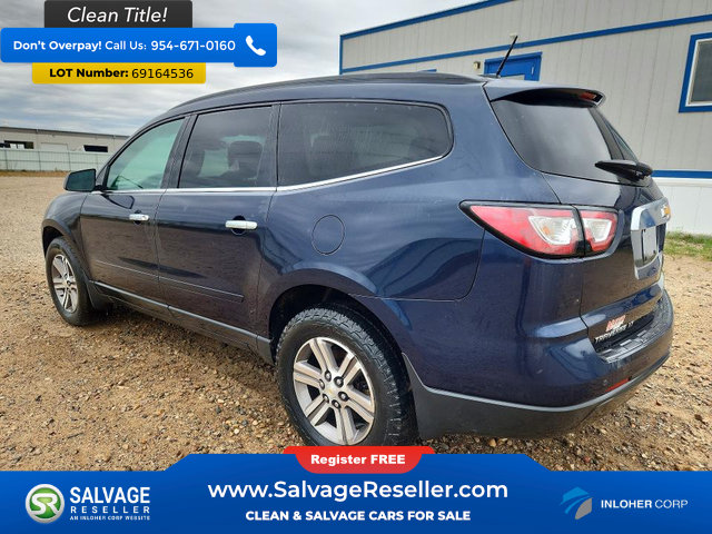 Used 2017 Chevrolet Traverse LT AWD/4WD image 3