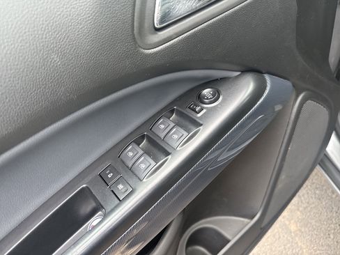 Used 2022 Chevrolet Colorado Z71 image 16