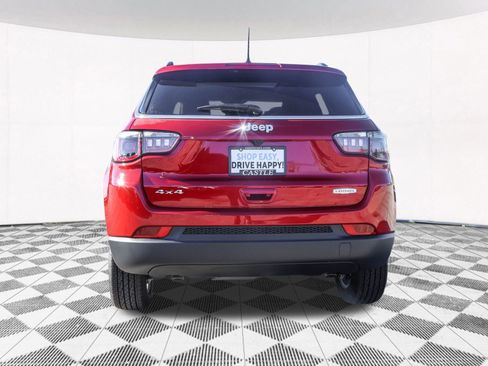 New 2025 Jeep Compass Latitude w/ Sun & Sound Group image 14