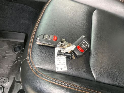 Used 2022 Jeep Gladiator Mojave image 14