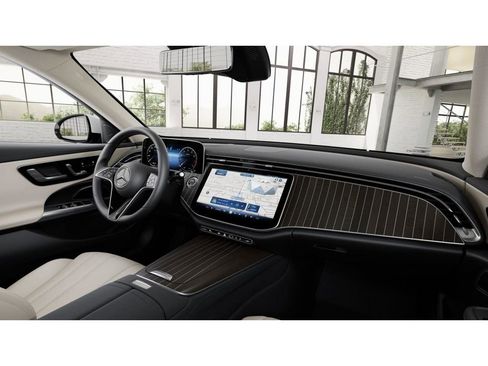 New 2026 Mercedes-Benz E 450 4MATIC Sedan image 6