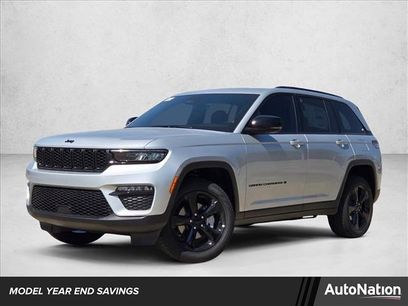 New 2025 Jeep Grand Cherokee Limited w/ Black Appearance Package