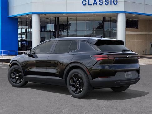 New 2026 Chevrolet Equinox EV LT w/ Midnight Package image 3