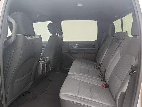 New 2026 RAM 1500 4x4 Crew Cab image 30