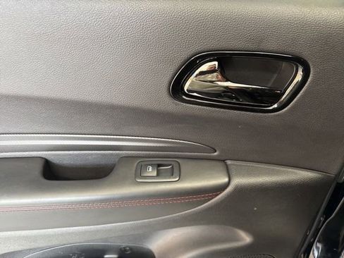 Used 2024 Dodge Durango GT AWD/4WD image 35