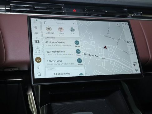 Used 2024 Land Rover Range Rover Sport Dynamic SE image 25