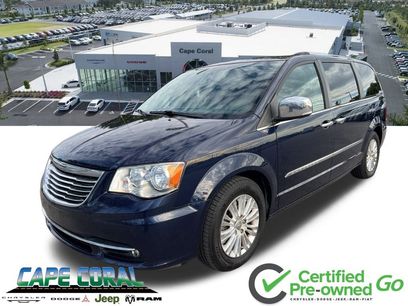 Used 2016 Chrysler Town & Country Limited