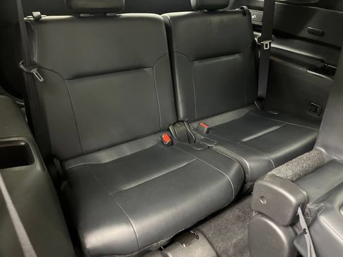 Used 2024 Mitsubishi Outlander SE FWD image 21