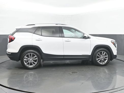 Used 2022 GMC Terrain SLT AWD/4WD image 6