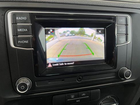 Used 2017 Volkswagen Jetta S FWD image 18
