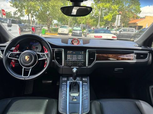 Used 2016 Porsche Macan S AWD/4WD image 18