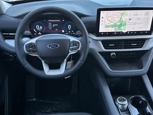 New 2026 Ford Explorer Active w/ Active Comfort Package RWD image 13