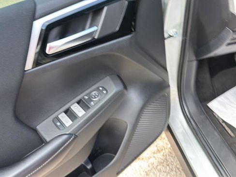 Used 2022 Mitsubishi Outlander ES FWD image 12