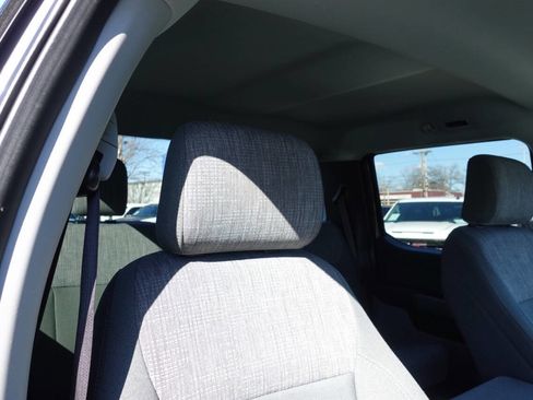 Used 2024 Ford F250 XLT image 30