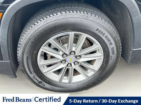 Used 2023 Chevrolet Traverse LT AWD/4WD image 29