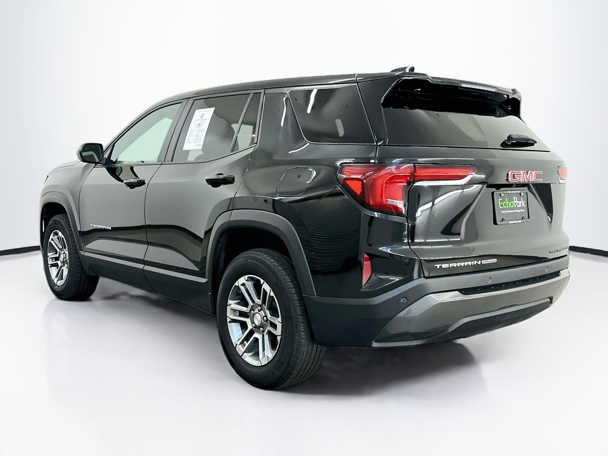 Used 2025 GMC Terrain Elevation AWD/4WD image 5