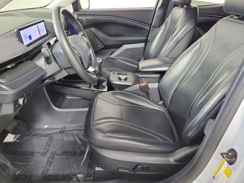 Used 2022 Ford Mustang Mach-E Premium RWD image 19
