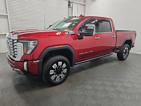 Used 2024 GMC Sierra 2500 Denali w/ Denali Reserve Package AWD/4WD image 5