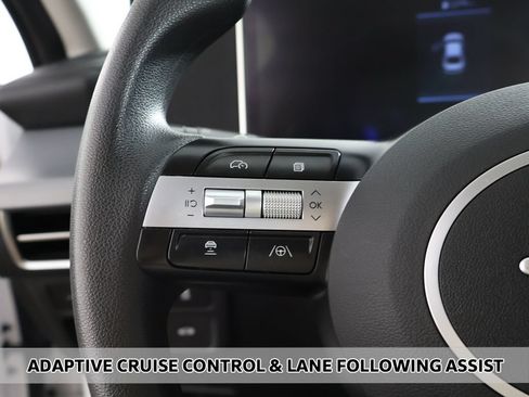 Used 2025 Hyundai Sonata SEL FWD image 3